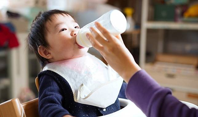 1歲兒只愛喝阿嬤泡的奶，原來是加了這一味！