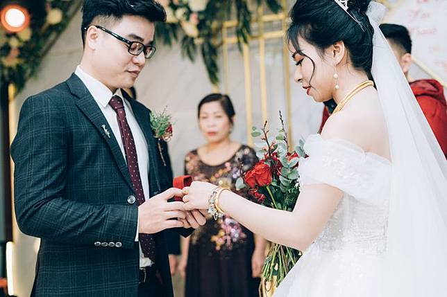 中國騙婚事件層出不窮，部分地區已形成完整詐騙產業鏈。（示意圖，Pexels）
