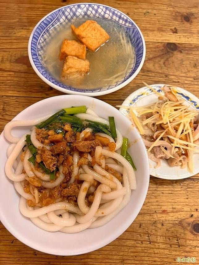 火 拉仔麵之前賣的米苔目。(記者顏宏駿攝)