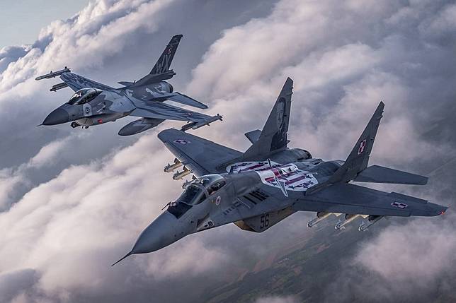 有片】以色列空軍為百戰百勝曾取得MiG-29戰機進行測評空戰演練| 上報| LINE TODAY