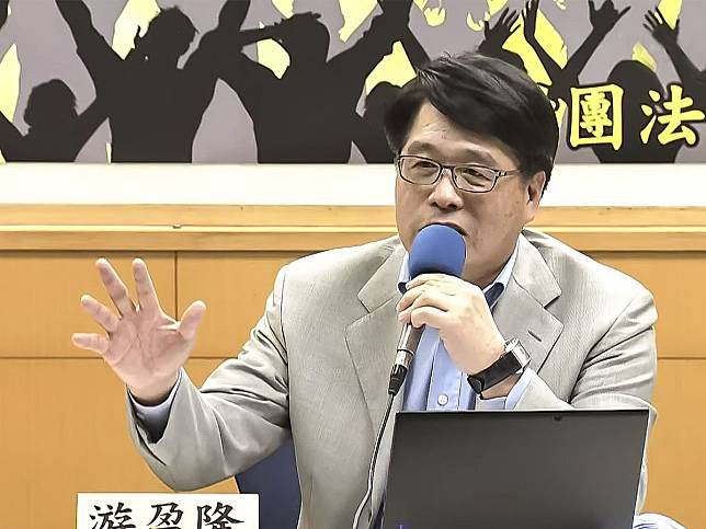 台灣民意基金會董事長游盈隆直言，現在的民進黨立院黨團，是史上最沒論述能力的民進黨立院黨團。（圖：台灣民意基金會官網）