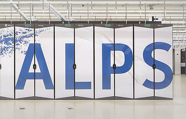 瑞士今日（15日）啟用名為「阿爾卑斯」（Alps）的新型超級電腦，這台世界上最快的電腦之一，將有助於瑞士在可信賴的人工智慧（AI）解決方案方面占據領先地位。 翻攝自 CSCS 網站