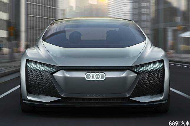 發表於2017年的Audi Aicon概念車，不排除做為新世代純電作的設計雛形。
