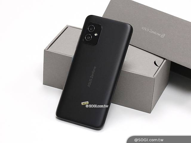 ZenFone 8傳大量死機災情？華碩表示：會檢視資料並補上保固