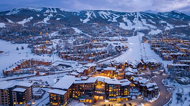阿斯本雪堆山滑雪村新雪季盛大開幕！銀白奇景等你來體驗