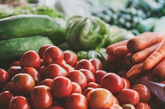 ▲你知道哪些蔬果的「農藥殘留」最少嗎？對此，美女營養師高敏敏就分享了最乾淨的「15項蔬果」排名，並揭開「正確清洗蔬果的方法」。（示意圖／取自pixabay）