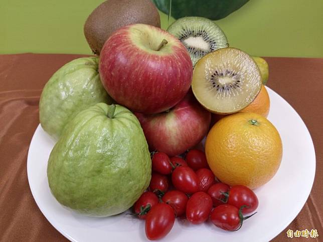 空腹吃水果並不能戰勝癌症。示意圖。(資料照)