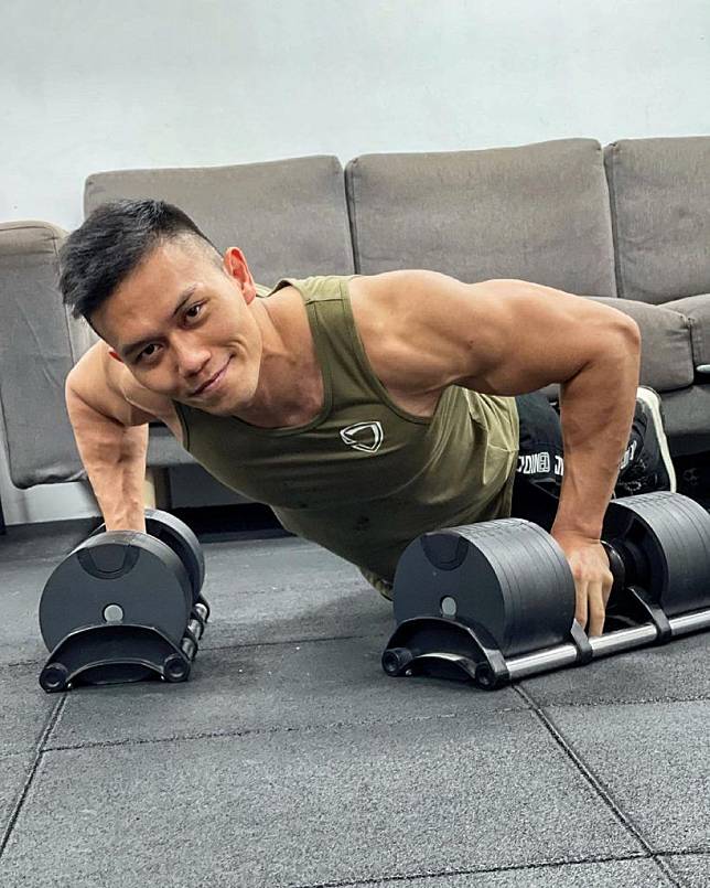 Push-up 3 different forms of push up that train your chest muscles