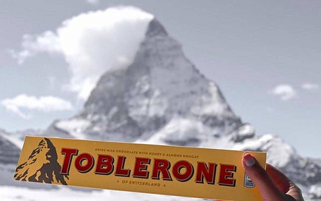經典「馬特洪峰」即將走入歷史！瑞士三角巧克力將更換新包裝