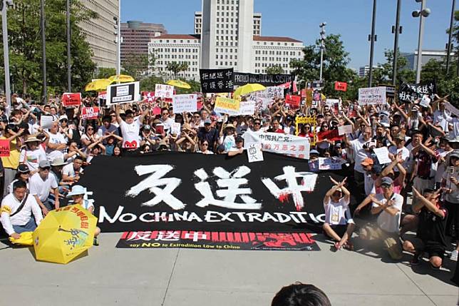針對香港政府修訂《逃犯條例》並將在12日二讀，台灣多個民間團體聯合發出聲明，要求台灣政府在政策上做出因應。（取自「全球集氣反送中」臉書）