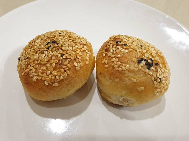 燒餅店常見圓形狀蘿蔔絲餅(圖片來源：LINE熱點)