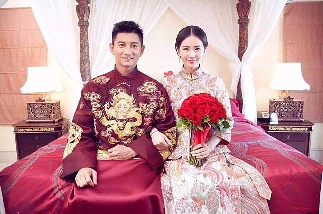 吳奇隆(左)與劉詩詩2015年結婚屢屢爆出婚變消息。(翻攝自微博)