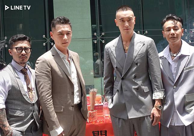 原創實境時尚節目《紳士任務》開拍，王陽明與鄭人碩獻出主持初體驗。