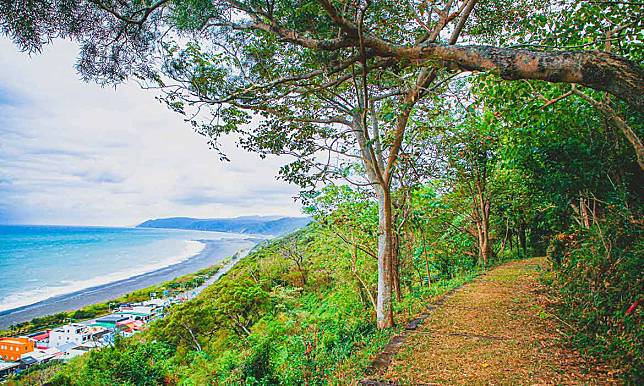 享受山海氣息 登高遠望太平洋，精選10+條東海岸入門款看海步道