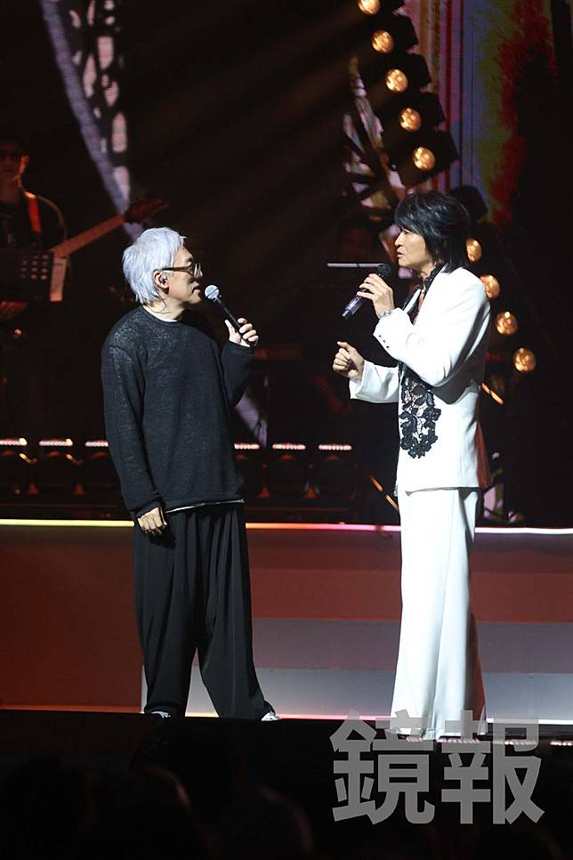 張宇（左）4月時擔任游鴻明演唱會嘉賓。劉耀勻攝
