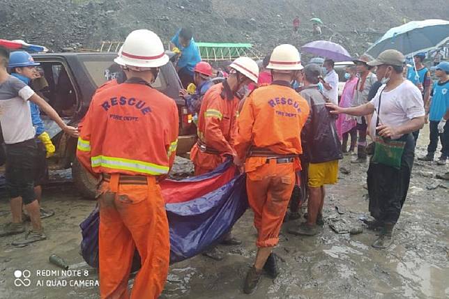 緬甸帕敢礦產區2日發生坍塌，目前已知162死。（湯森路透）