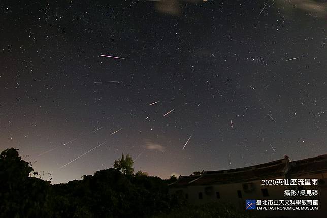 2020英仙座流星雨。圖：台北天文館提供