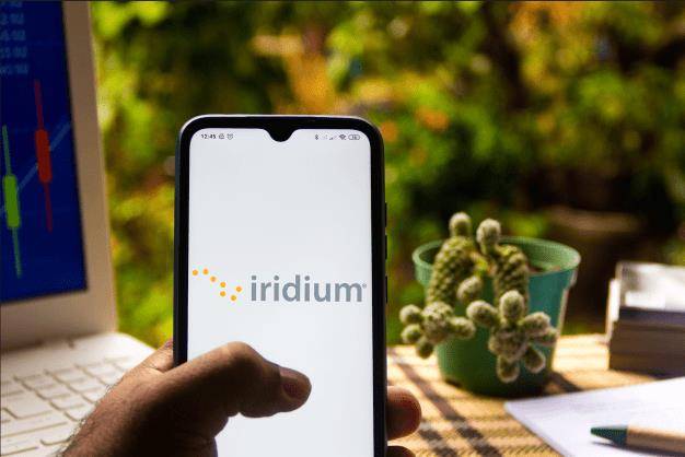 【美股研究報告】衛星通訊先驅銥星Iridium，轉型結合物聯網，是否盤涅重生?