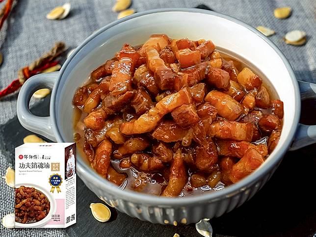 肥瘦比例恰到好處的「功夫銷魂滷」，淋上白飯讓人可以連吃兩碗！(圖片提供/鄧師傅功夫菜-青年店)
