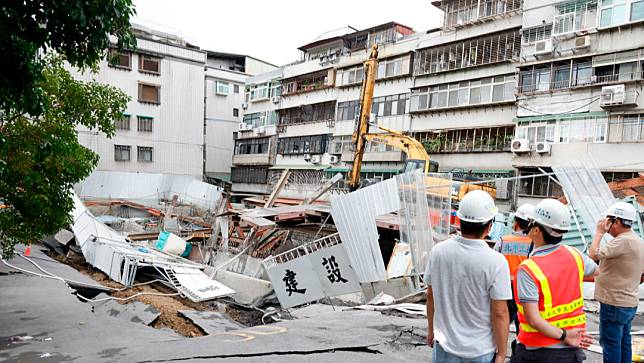 基泰建設建案「基泰大直」去年塌陷，造成周邊住戶房屋受損。資料照，廖瑞祥攝
