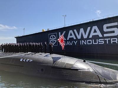 日本防衛省20日接收最新型「大鯨級」柴電潛艦2號艦「白鯨號」。(取自川崎重工官網)
