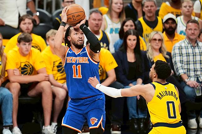 NBA季後賽》尼克無緣總冠軍戰 Brunson力挺Thibodeau續掌兵符：這問題認真嗎？