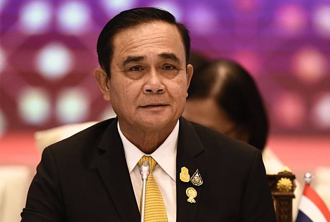 當地時間7月11日下午，泰國總理巴育·占奧差通過泰國人團結建國黨的社交媒體發文表示，從現在開始退出政壇，退出泰國人團結建國黨。 圖：翻攝自環球網