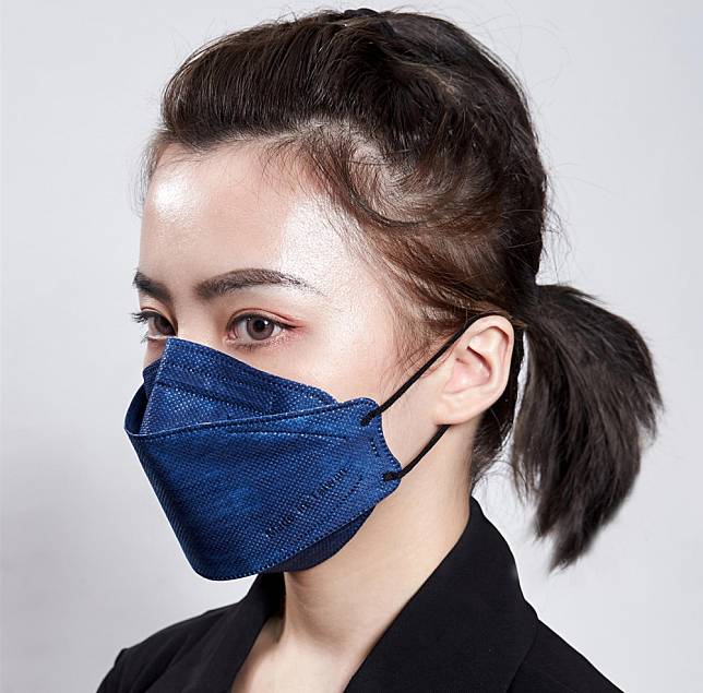 圖說: 韓版KF立體口罩完整貼合鼻樑、臉部。 
(U-MASK 提供)
