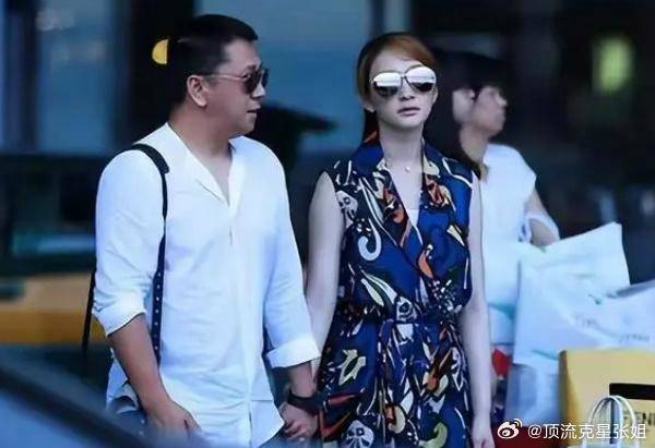 李小冉（右）爆出與老公徐佳寧（左）結束11年婚。（圖／翻攝微博 頂流剋星張姐）