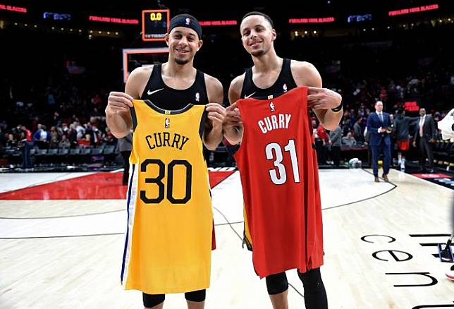 All-Star-Curry Family Weekend