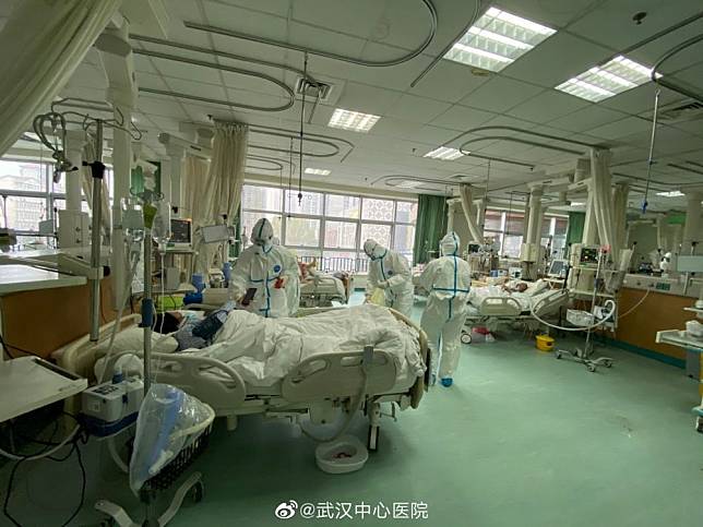 中國武漢肺炎確診病例截至26日凌晨為止已逼近2000例。（湯森路透）
