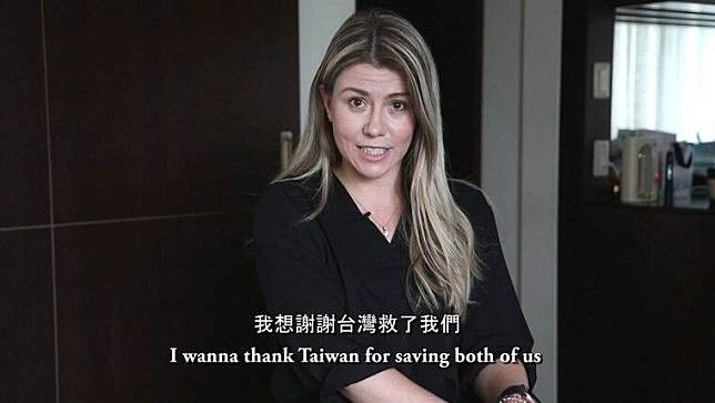 哥斯大黎加的女記者瑪麗亞分享在台生產經驗，直呼「我想謝謝台灣救了我們！」（翻攝自「不要鬧工作室」YouTube頻道）