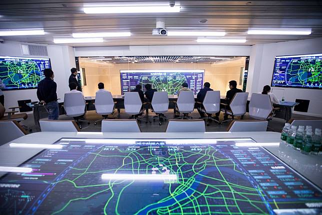 City Brain, an AI-powered traffic-management system by Alibaba Cloud, in Hangzhou, Zhejiang province, China April 10, 2018. Photo: Reuters