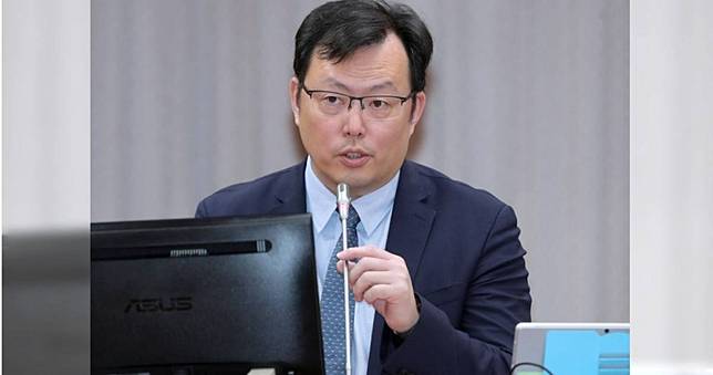 體育署長被爆花400萬出國還要親赴北極？　藍委喊誇張要求看詳細行程