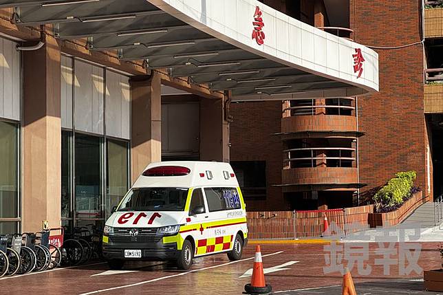 救護人員發現4個月大男嬰已無呼吸心跳，急救後送往台中榮總醫院。林建鋒攝