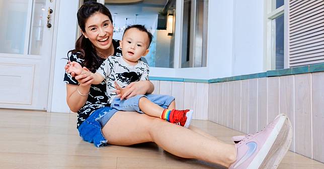 【Cool Parents】這世界上沒有人比我更適合當他的媽媽！愛無界限，超越血緣、跨越疾病，歷經三年繁複程序，單身兒科醫師王杏安如願把罕病童變長子