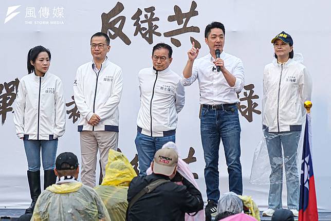 針對台北市藍委的罷免情況，《鏡新聞》發布最新民調。圖為國民黨立委徐巧芯（左起）、羅智強、賴士葆、台北市長蔣萬安、王鴻薇。（資料照，劉偉宏攝）