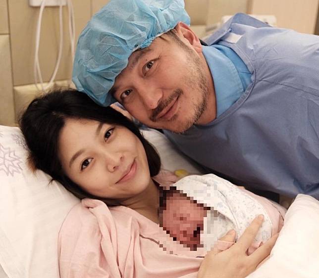 ▲林柏昇和老婆喜迎兒子「小野人」誕生。（圖 ／翻攝自林柏昇FB）