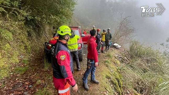 救難人員抵達現場時，吳男已明顯死亡。（圖／TVBS）