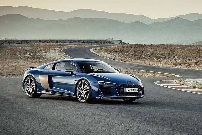 現在再發新聞的意思是？Audi R8高性能雙門跑車已經停產多時