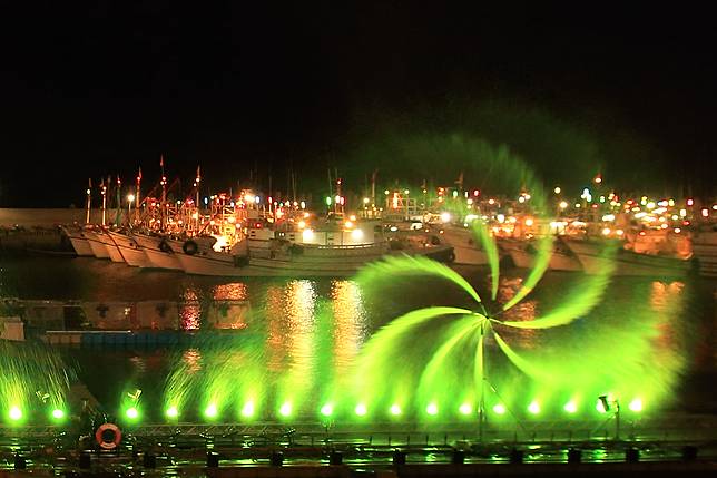 絢麗的外垵漁火（圖片提供／澎湖縣政府）