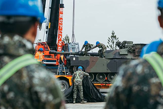 台灣向美國採購有「地表最強戰車」之稱的M1A2T，首批38輛日前抵台。（資料照，軍聞社提供）