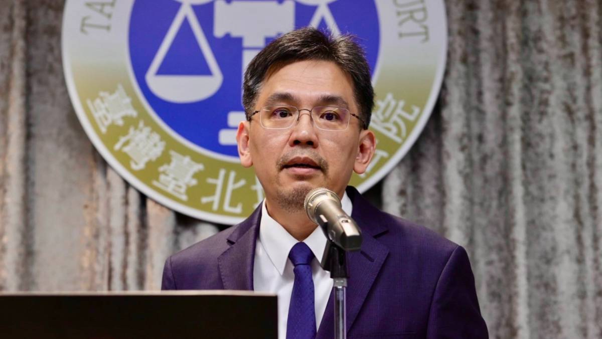 【柯案宣判】62萬字卷宗壓頂！她「鎖門夜戰」苦寫判決扛了 合議庭審案風格全揭密 | 太報 | LINE TODAY