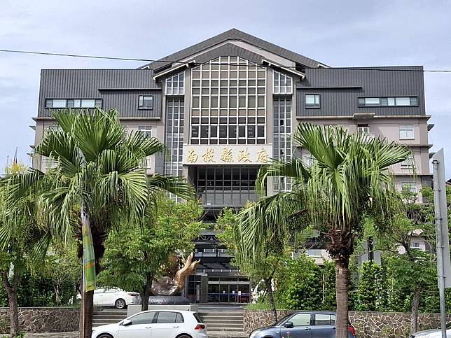 南投縣政府10日上午7點30分將在中興新村大操場舉行國慶升旗典禮。（圖：張文祿攝）
