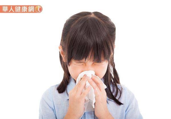 秋冬流行性感冒來襲，流感疫苗該打嗎？三價、四價差別是？