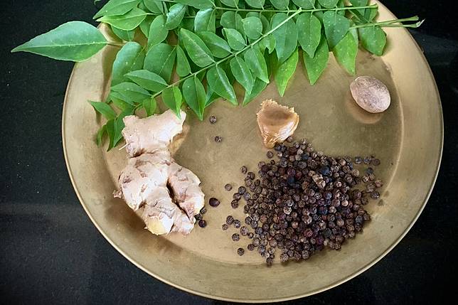 印度料理經常使用阿魏這款香料提味。（取自推特）