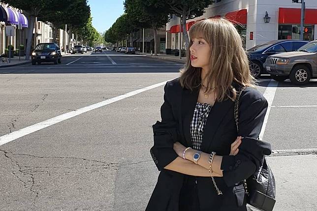 Blackpink's Lisa is one of many K-pop stars who favour the Rolex Datejust. Photo: @lalalalisa_m/Instagram