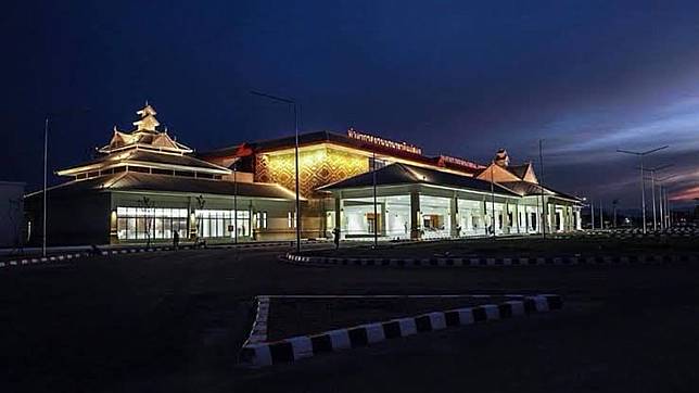 ภาพจากเฟซบุ๊ก ท่าอากาศยานแม่สอด