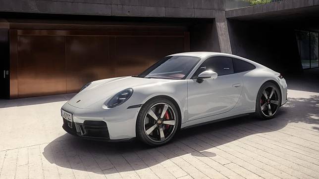 911 Carrera S定位介於911 Carrera與911 Carrera GTS T-Hybrid之間。(圖片來源/ Porsche)