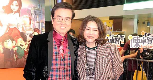 陳淑蘭（右）於1992年的電影《家有囍事》中飾演黃百鳴的小三。（柯美攝）